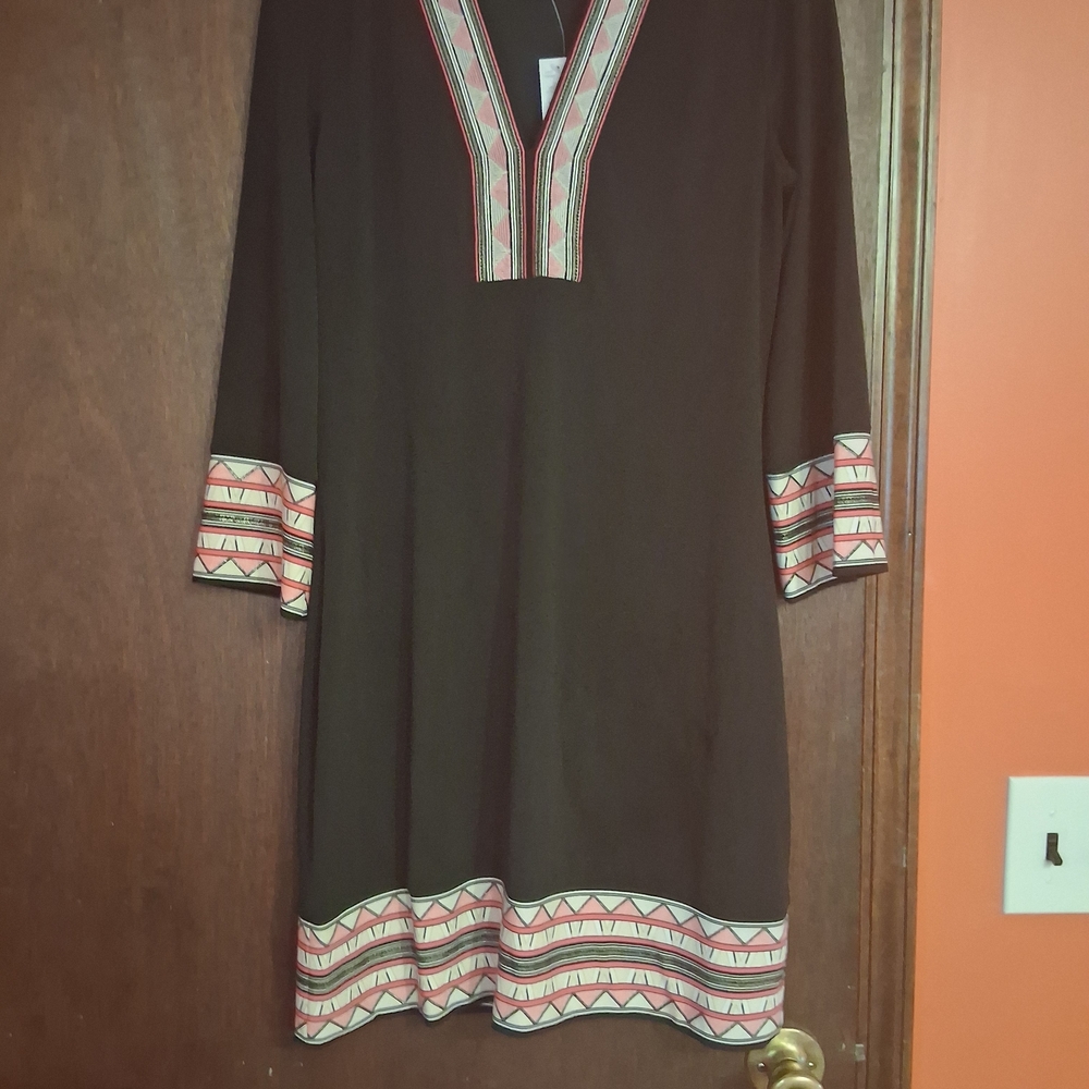 White House Black Market Long Sleeve Dress with Red and Cream Accents